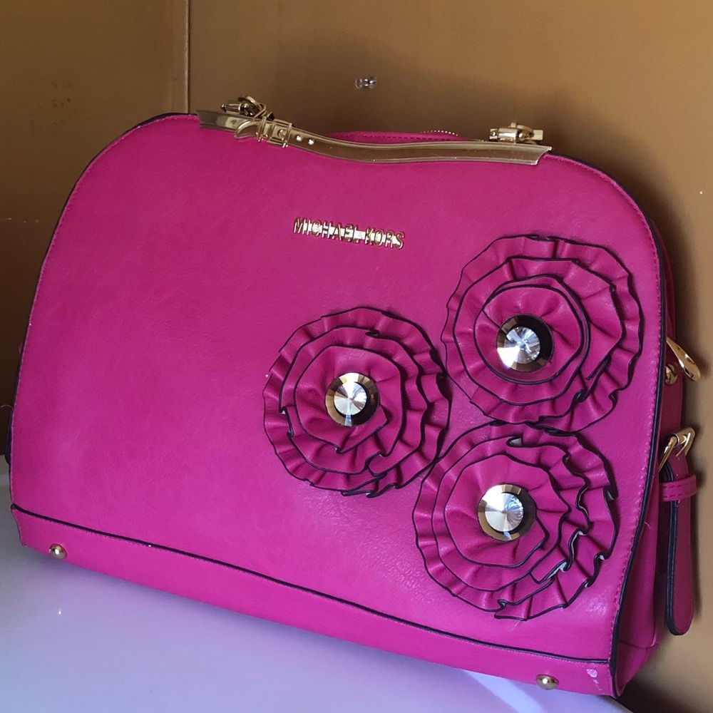 Hand bag